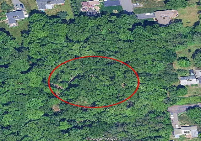 2nd image of 181 Manchonis Rd, Wilbraham, MA 01095 | MLS# 73561520