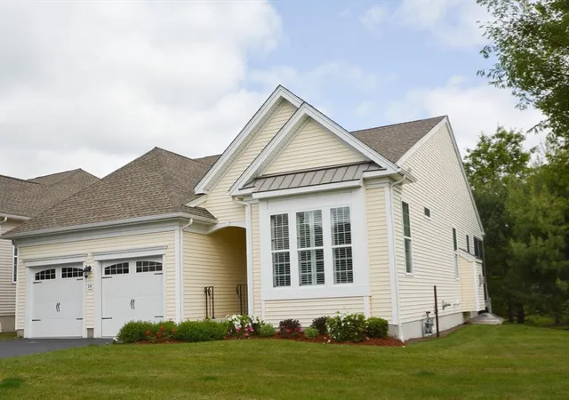 2nd image of 14 Hartshorne Way #14, Methuen, MA 01844 | MLS# 73553577
