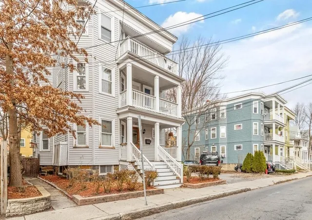 2nd image of 21 Washburn Ave #2, Cambridge, MA 02140 | MLS# 73563230