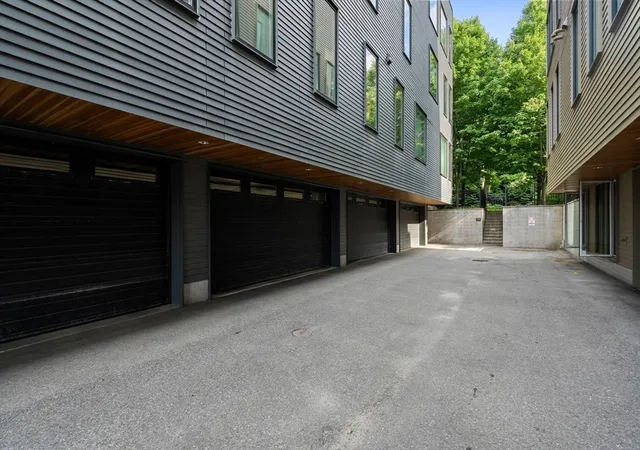 26th image of 537 E 1st Street #6, South Boston, MA 02127 | MLS# 73541993