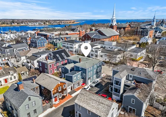 17th image of 32 Market St, Newburyport, MA 01950 | MLS# 73504490