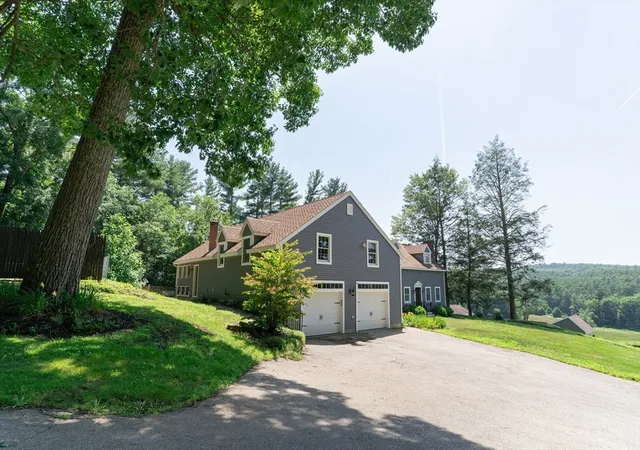 Homes for sale in New Braintree, MA | 501 Wine Rd, New Braintree, MA 01531 | MLS# 73547694