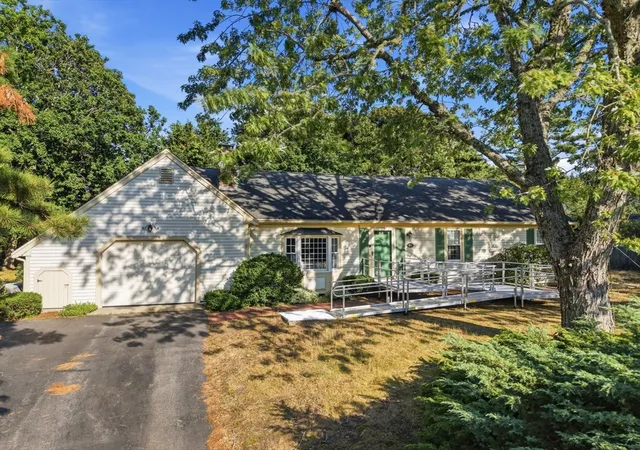 Photo 3 of Single family home for sale at 46 4 Seasons Dr, South Yarmouth, MA 02664 | MLS# 73565081 | Listing updated on 2026-09-18