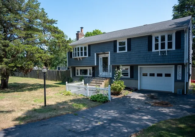 2nd image of 23 Gratto Rd, Marshfield, MA 02050 | MLS# 73563140