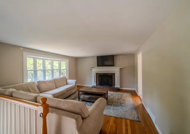 Photo 3 of Single family home for sale at 23 Gratto Rd, Marshfield, MA 02050 | MLS# 73563140 | Listing updated on 2026-09-16