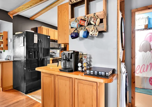 5th image of 50 Roosevelt Dr, Southbridge, MA 01550 | MLS# 73544013