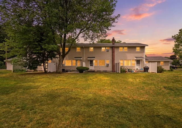 Homes for sale in Chicopee, MA | 237 Greenwood Ter #237, Chicopee, MA 01022 | MLS# 73542908