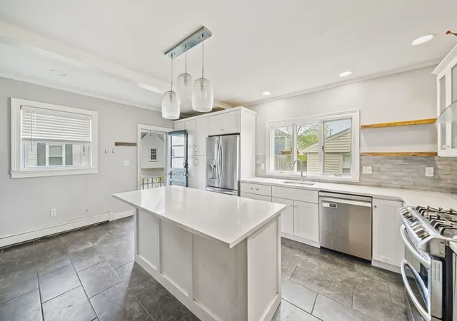 Photo 2 of Single family home for sale at 91 Elm St, Quincy, MA 02169 | MLS# 73560459 | Listing updated on 2026-10-05