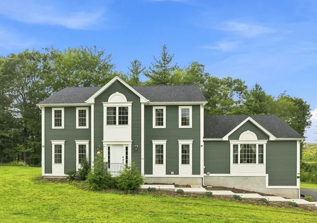 Photo 1 of Single family home for sale at 25 Greenbriar Dr, Shrewsbury, MA 01545 | MLS# 73562789 | Listing updated on 2026-08-16