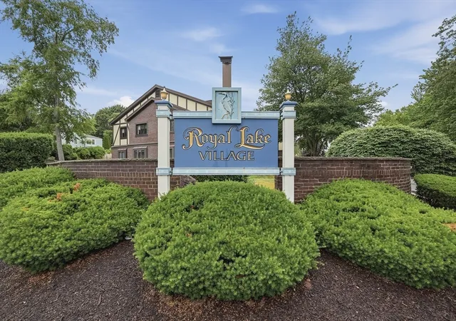Homes for sale in Braintree, MA | 14 Royal Lake Dr #1, Braintree, MA 02184 | MLS# 73542696