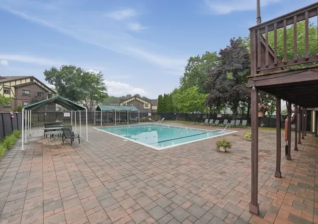 Homes for sale in Braintree, MA | 14 Royal Lake Dr #1, Braintree, MA 02184 | MLS# 73542696