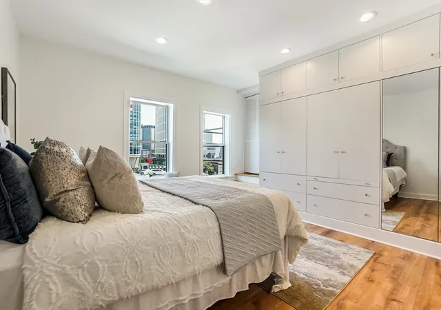 5th image of The Somerset Condominiums, Boston, MA 02215