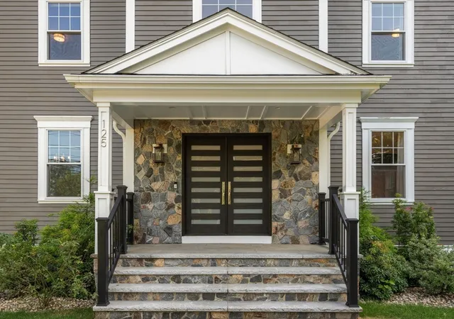 4th image of 125 Union St, Natick, MA 01760 | MLS# 73558439