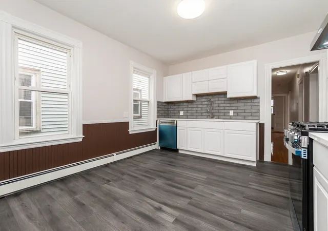 2nd image of 16 Taft St #2, Boston, MA 02125 | MLS# 73544678