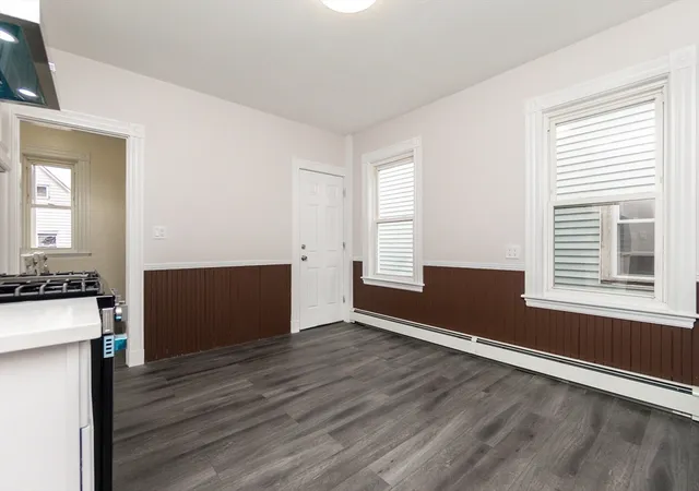 4th image of 16 Taft St #2, Boston, MA 02125 | MLS# 73544678