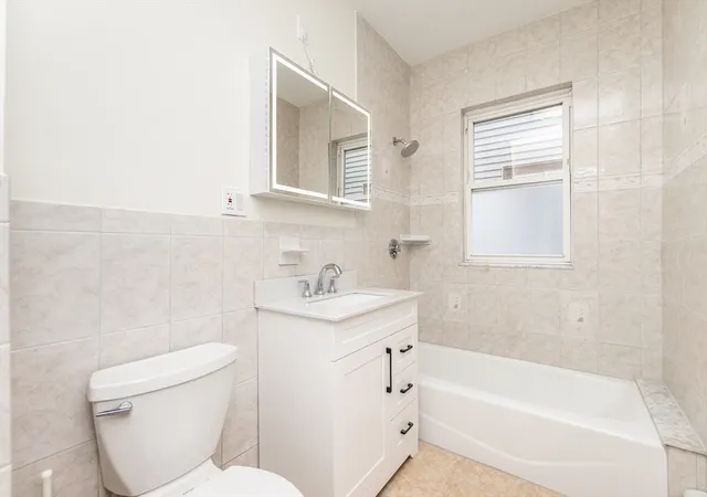 5th image of 16 Taft St #2, Boston, MA 02125 | MLS# 73544678