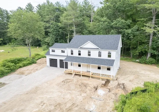 33rd image of 179 Brookline St, Pepperell, MA 01463 | MLS# 73560856