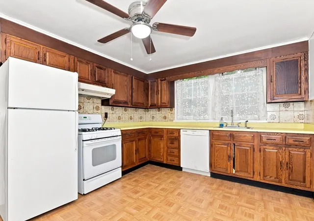 Photo 3 of Multi family home for sale at 15 Mccarthy St, Franklin, MA 02038 | MLS# 73562544 | Listing updated on 2026-09-13