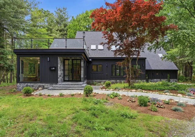 2nd image of 366 River Road, Carlisle, MA 01741 | MLS# 73531756