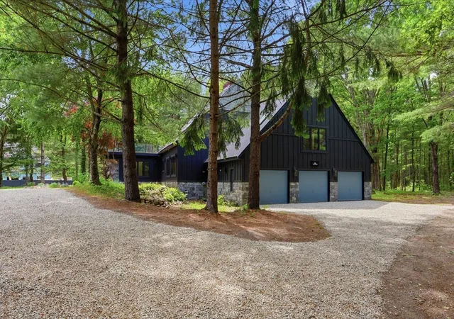 42nd image of 366 River Road, Carlisle, MA 01741 | MLS# 73531756