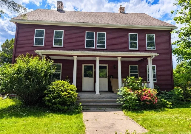 1st image of 21 South Street, Westfield, MA 01085 | MLS# 73540729