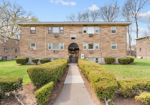 Homes for sale in Brockton, MA | 20 Auna Dr #Unit-7, Brockton, MA 02301 | MLS# 73531512