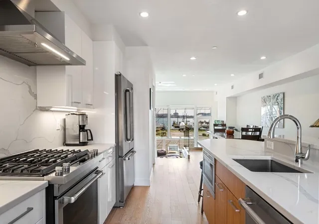 Listing Photo 4 - Condo for sale in building located at 288 Marginal St, Boston, MA 02128 - Unit #4