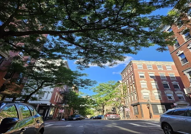 2nd image of 61 Phillips St, Boston, MA 02114