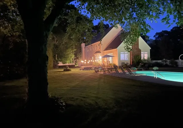 1st image of 5 Knights Lane, Newburyport, MA 01950 | MLS# 73561337