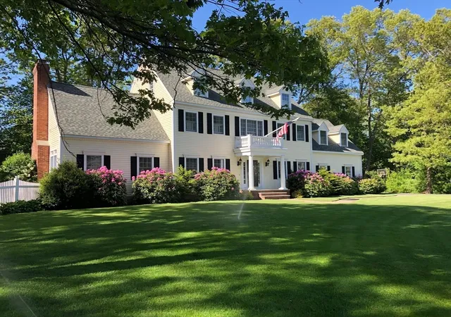 2nd image of 5 Knights Lane, Newburyport, MA 01950 | MLS# 73561337