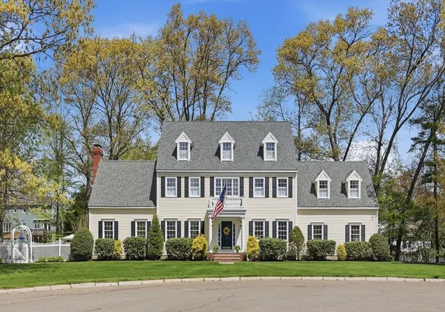 Photo 3 of Sale Pending at 5 Knights Ln, Newburyport, MA 01950 | MLS# 73561337 | Listing updated on 2026-08-19
