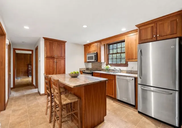 Photo 3 of Sale Pending at 4 Heard Dr, Ipswich, MA 01938 | MLS# 73567742 | Listing updated on 2026-09-04