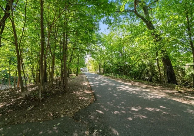 21st image of 34 Washington St #34, Arlington, MA 02474 | MLS# 73549742