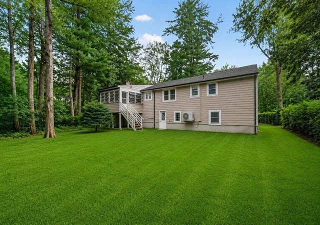 2nd image of 14 Travis Dr, Framingham, MA 01702 | MLS# 73558669