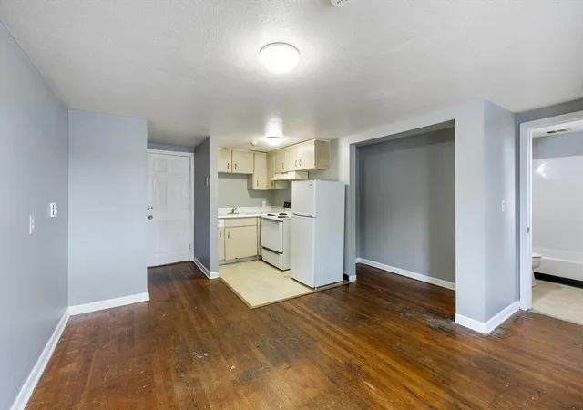 Homes for sale in Orange, MA | 50 E Main St, Orange, MA 01364 | MLS# 73459677