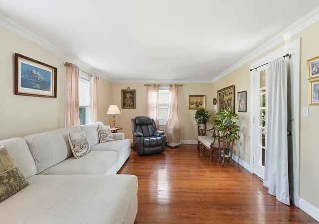 4th image of 196 N Main St, Leominster, MA 01453 | MLS# 73557296