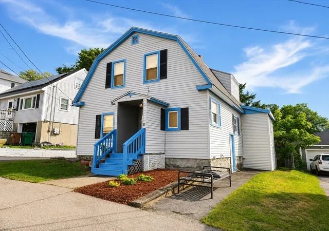 2nd image of 89 Sayles St, Lowell, MA 01851 | MLS# 73551645