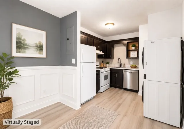 4th image of 685 Oak St #4-10, Brockton, MA 02301 | MLS# 73546132
