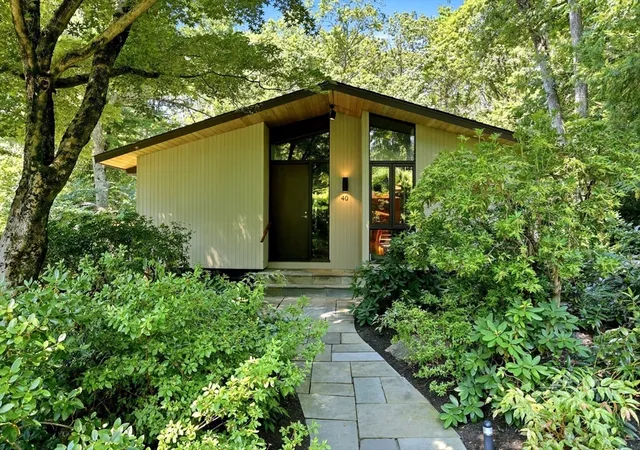 Photo 1 of Single family home for sale at 40 Brigham Woods, Concord, MA 01742 | MLS# 73568498 | Listing updated on 2026-08-30