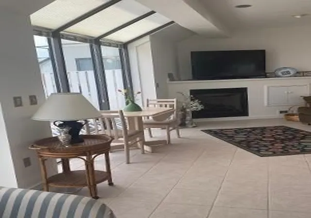 2nd image of 30 Oceanside Dr #30, Hull, MA 02045 | MLS# 73541130