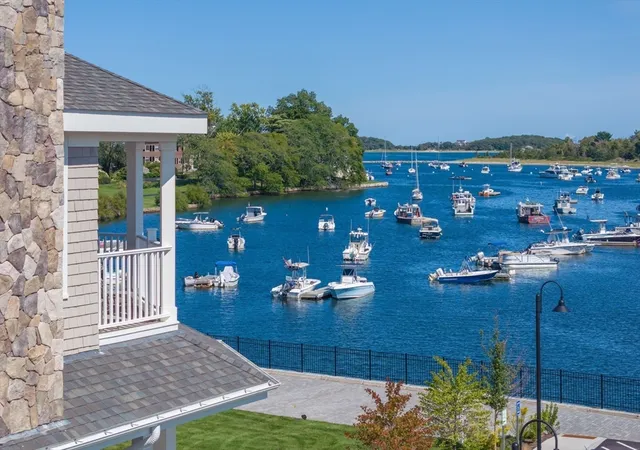 Homes for sale in Cohasset, MA | 124 Elm Street #307, Cohasset, MA 02025 | MLS# 73509574