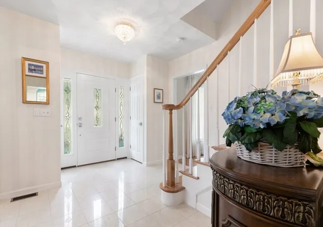 Photo 4 of Single family home for sale at 21 Partridge Lane, Wakefield, MA 01880 | MLS# 73569175 | Listing updated on 2026-08-31