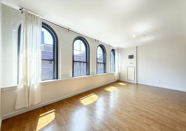Photo 5 of Sale Pending at 346 Congress St #518, Boston, MA 02210 | MLS# 73554675 | Listing updated on 2026-09-05