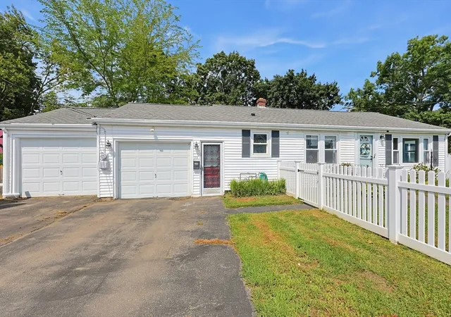 Photo 3 of Sale Pending at 30 Lloyd St, Blackstone, MA 01504 | MLS# 73562112 | Listing updated on 2026-09-16