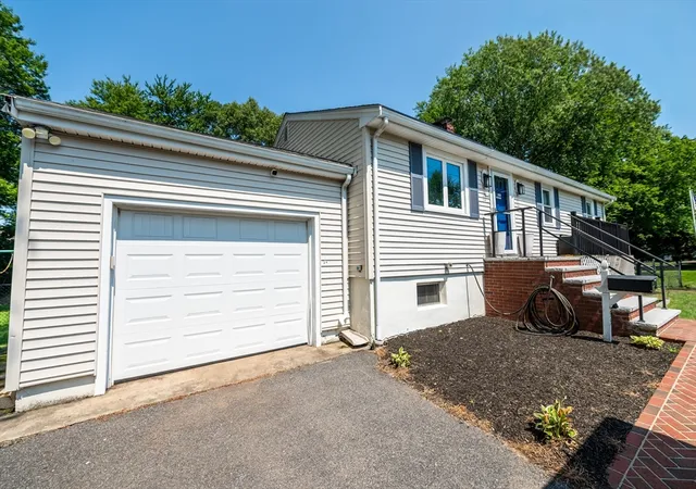 Photo 2 of Single family home for sale at 55 Westdale Rd, Westwood, MA 02090 | MLS# 73564334 | Listing updated on 2026-09-04