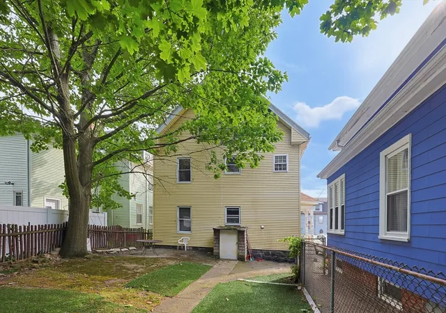 Homes for sale in Chelsea, MA | 21 John St, Chelsea, MA 02150 | MLS# 73539965