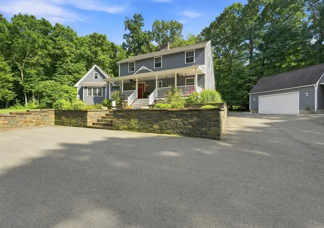 3rd image of 51 Barton Ave, Belchertown, MA 01007 | MLS# 73567359