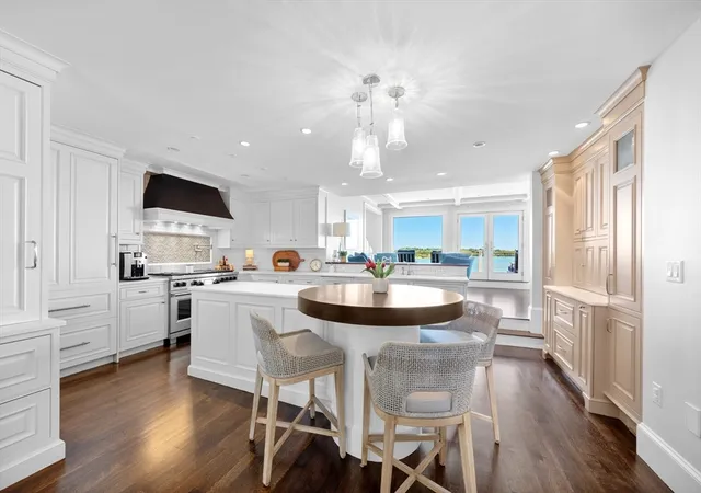 3rd image of 161 Otis St, Hingham, MA 02043 | MLS# 73520498