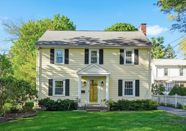 1st image of 349 Auburndale Ave, Auburndale, MA 02466 | MLS# 73518818