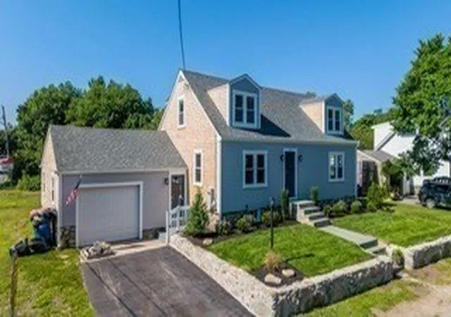Photo 2 of Single family home for sale at 13 Hammond St, Mattapoisett, MA 02739 | MLS# 73556574 | Listing updated on 2026-08-23